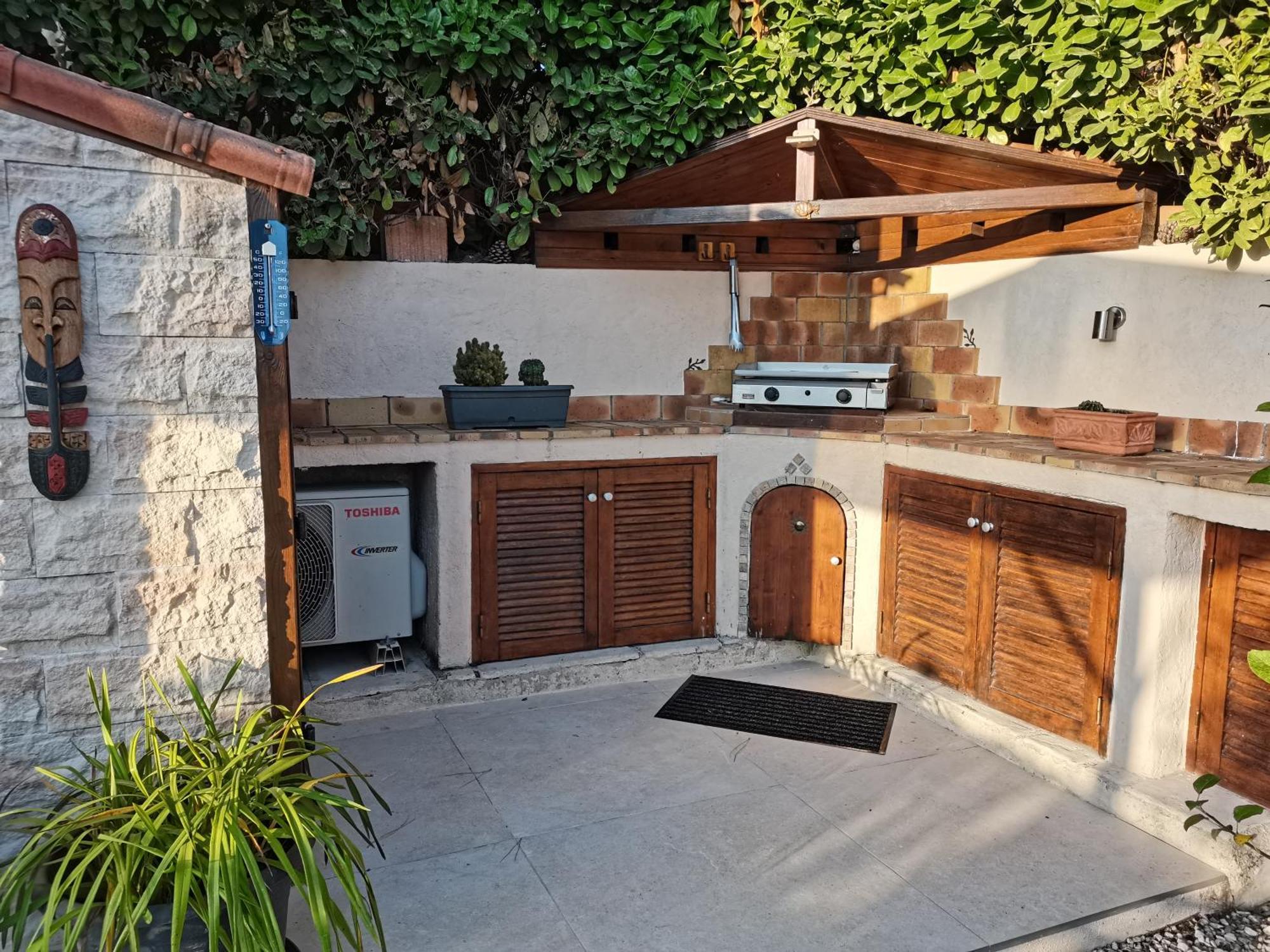 Charmant 2P Au Calme, Jardin, Piscine, Vue Panoramique Et Stationnement Villeneuve-Loubet Εξωτερικό φωτογραφία